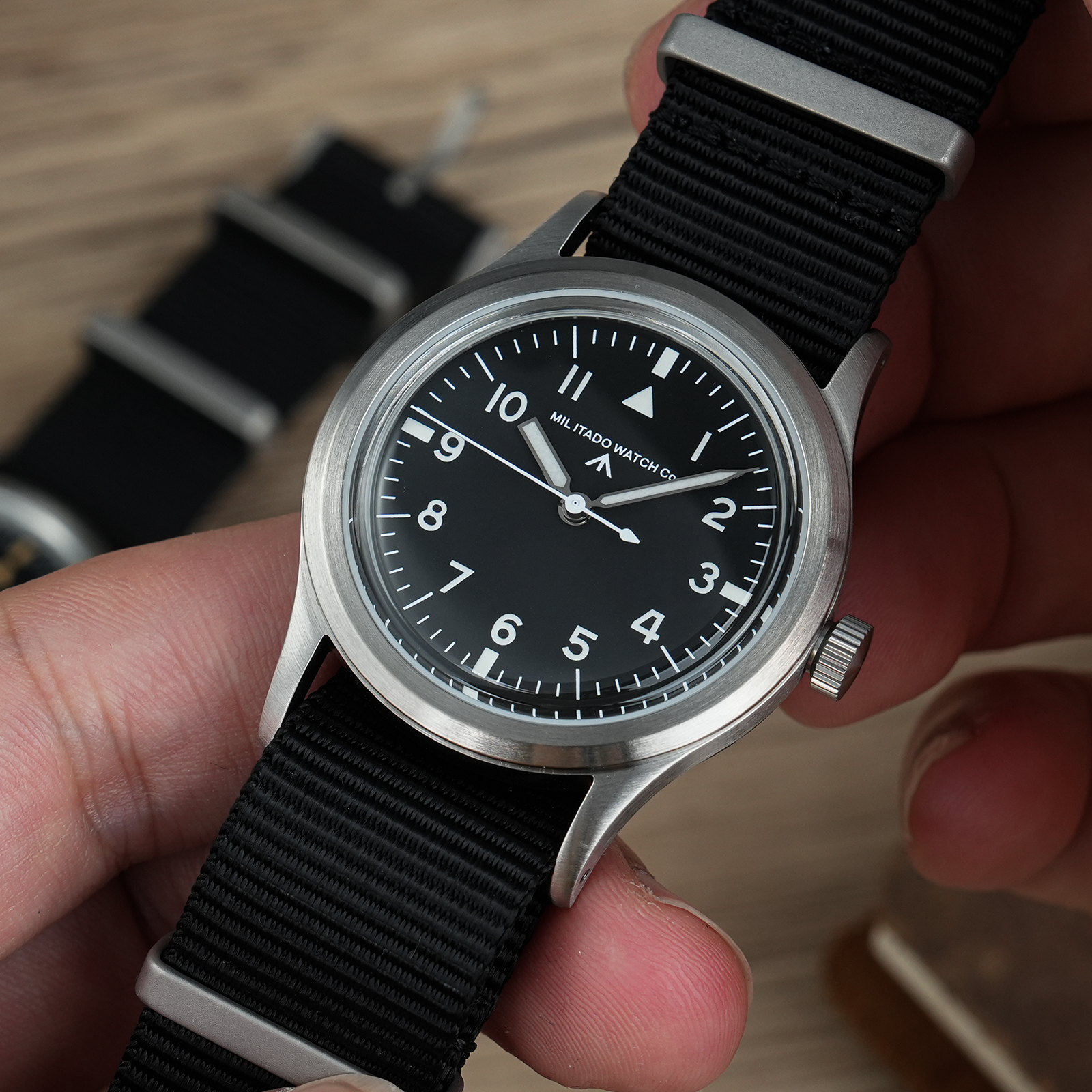 Militado ML14 Watch VH31/VH65  - Field Watch Military recension och pris
