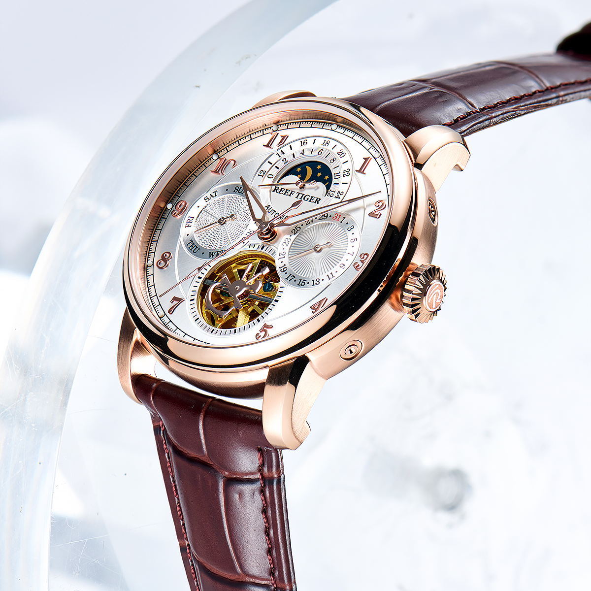 Reef Tiger Artist Master III F - Moonphase Complication Watch recension och pris