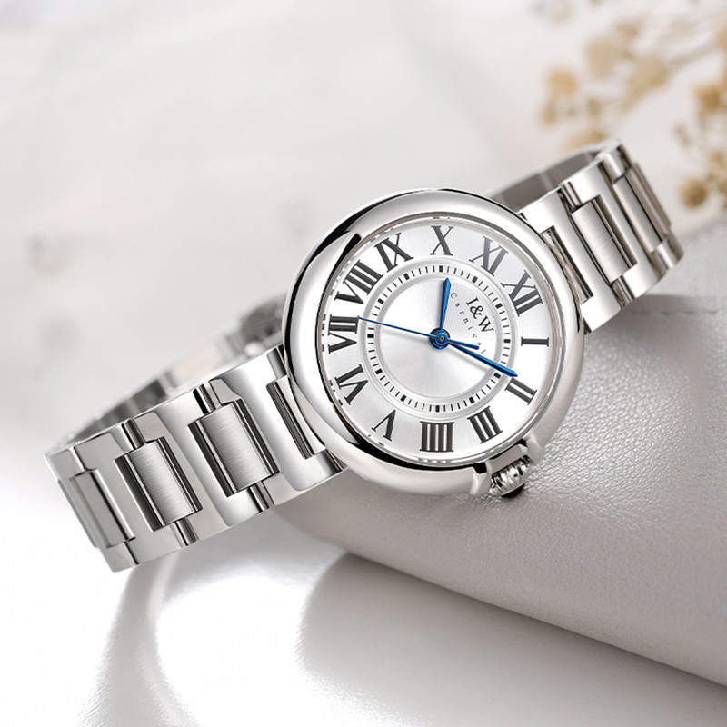 Switzerland CARNIVAL I&W Luxur - Luxury Watch Japan recension och pris