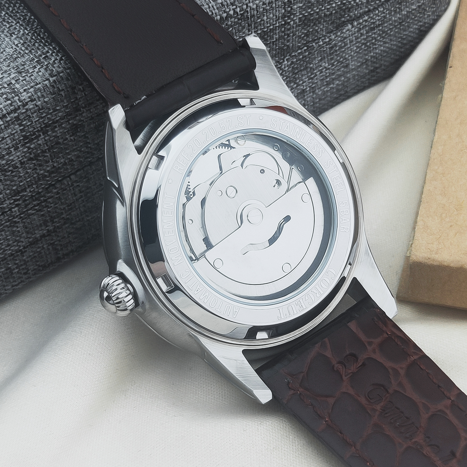 CUSTOM Logo 41mm MIYOTA8215 Au - Luxury Watch Leather recension och pris