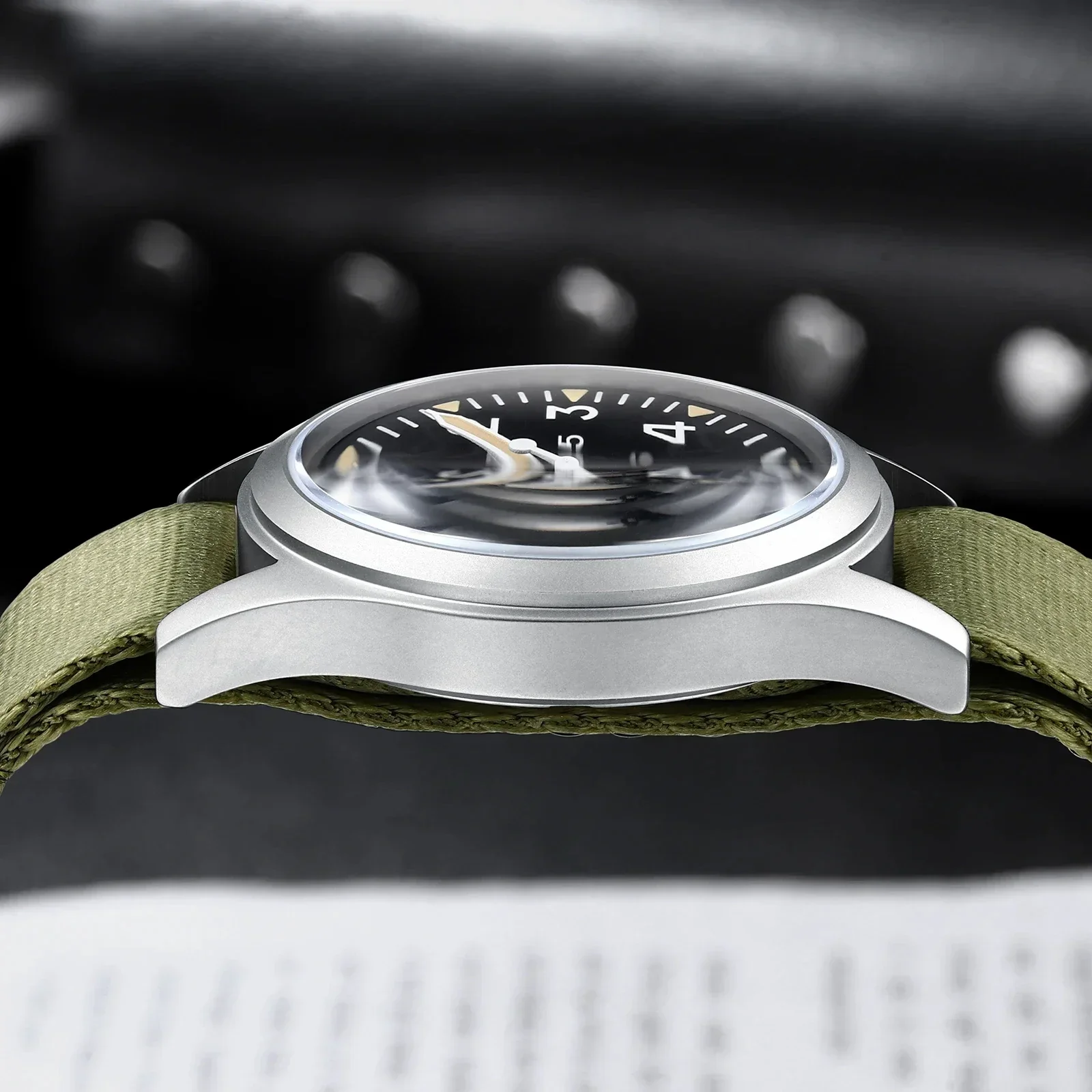 MILITREK 2026 New Military Re - Field Watch Military recension och pris